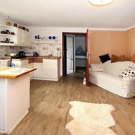 펜션 Holiday Homes - Dbs03045-lya
